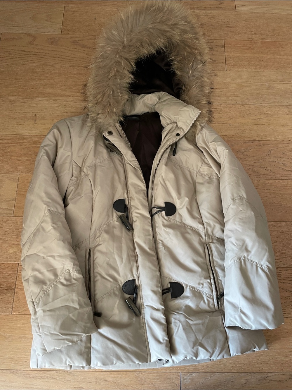 Dana Buchman Cream Hooded Puffer Coat with Genuine Fur Trim | Gently Used